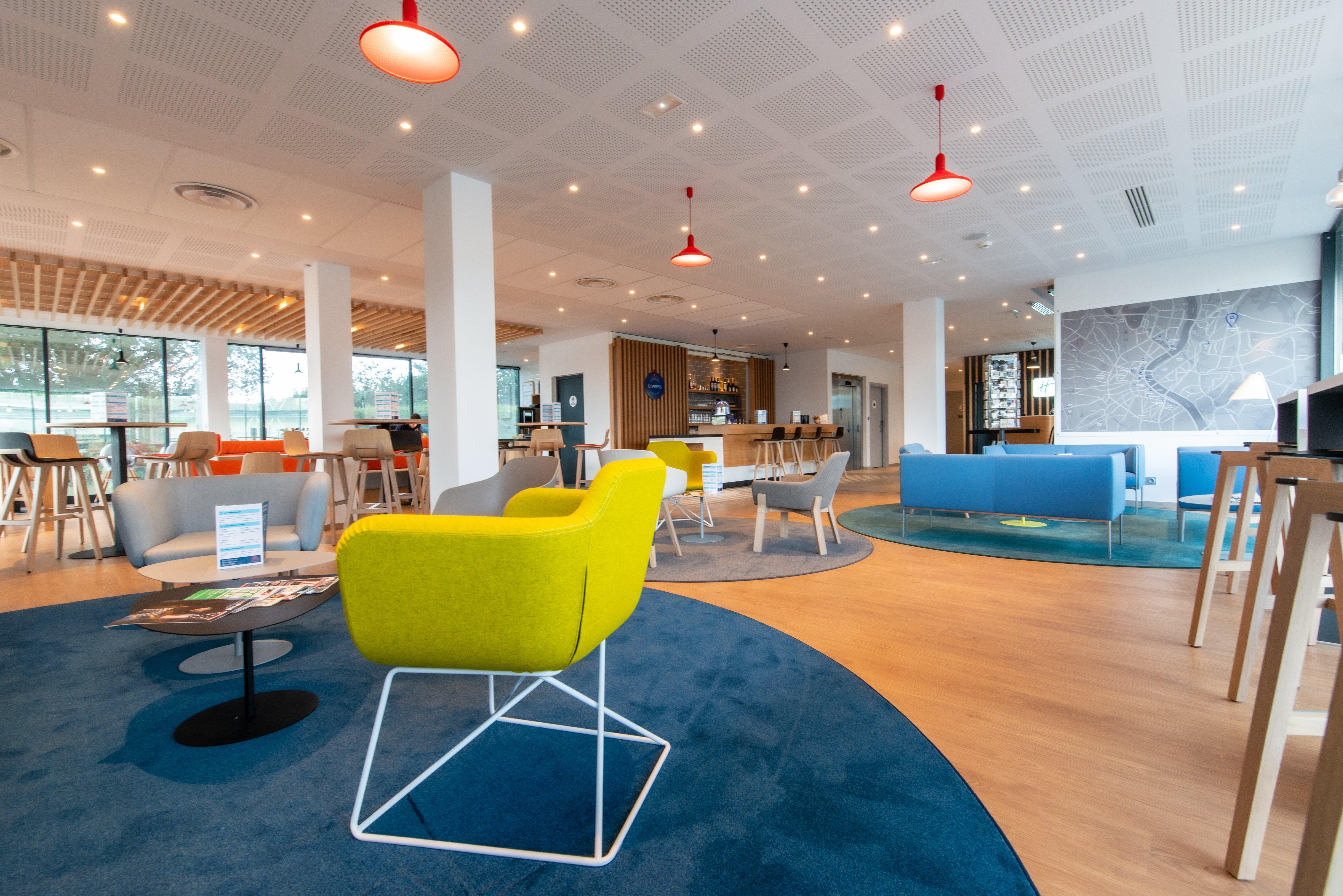 Holiday Inn Express - Bordeaux - Lormont By Ihg Eksteriør bilde